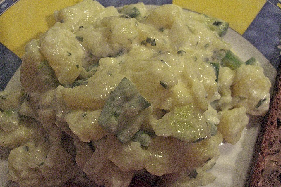 Grüner Kartoffelsalat