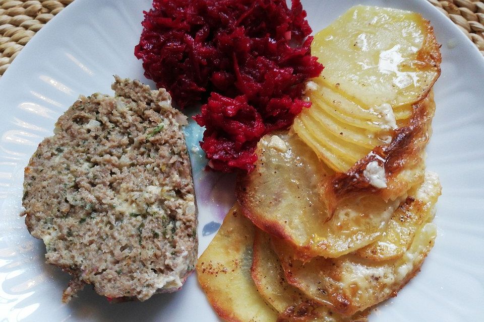 Hackbraten auf Kartoffelgratin