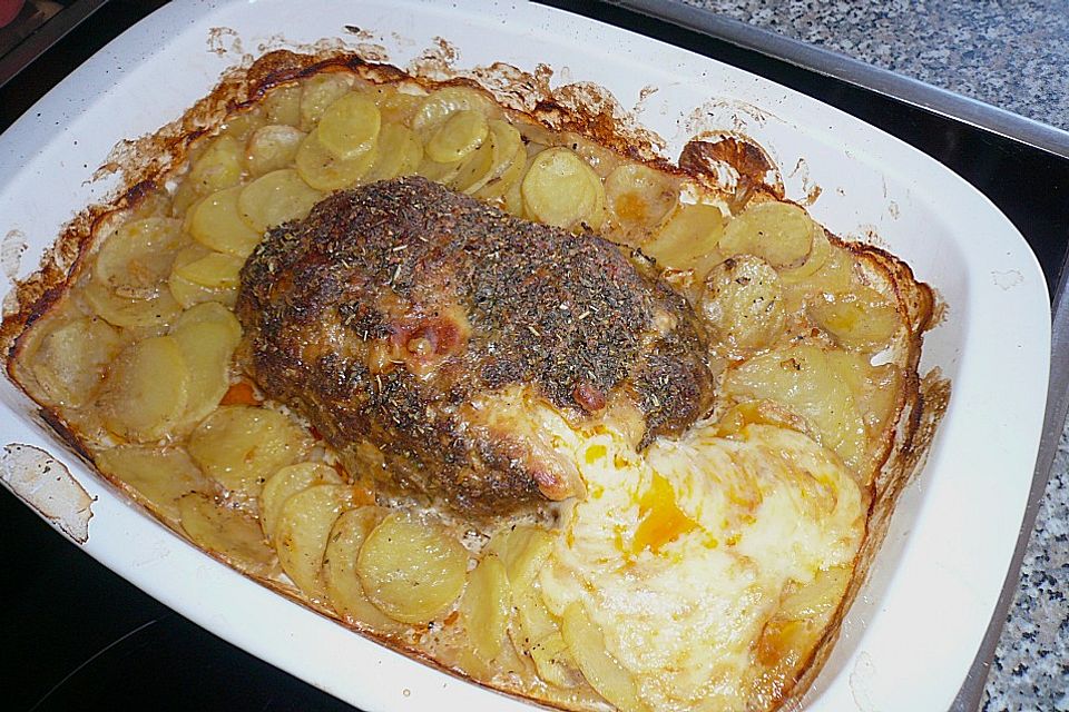 Hackbraten auf Kartoffelgratin