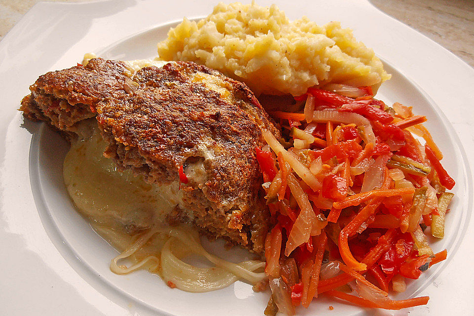 Hackbraten auf Kartoffelgratin