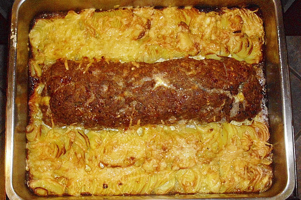 Hackbraten auf Kartoffelgratin