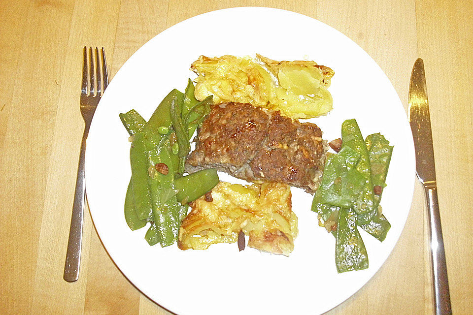 Hackbraten auf Kartoffelgratin