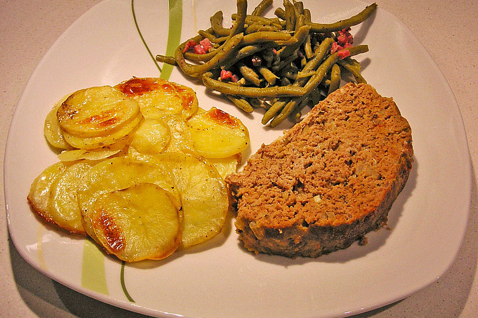 Hackbraten auf Kartoffelgratin