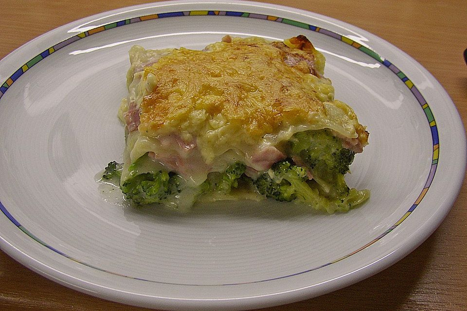 Brokkoli-Schinken Lasagne