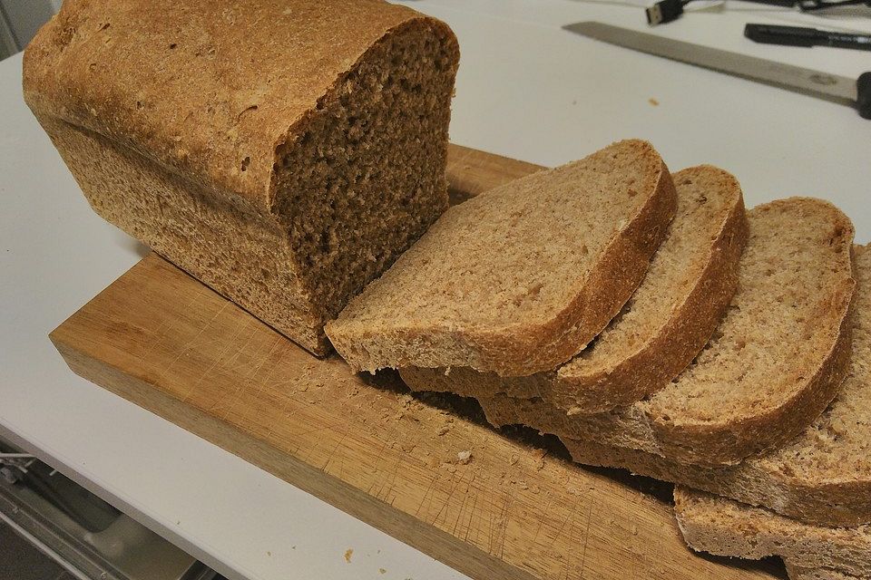 Weizenvollkorn-Toastbrot