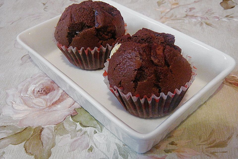 Schwarz-weiße Schokoladenmuffins