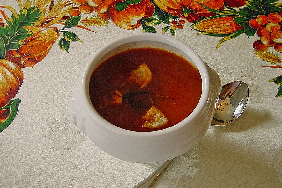 Rote Zwiebelsuppe