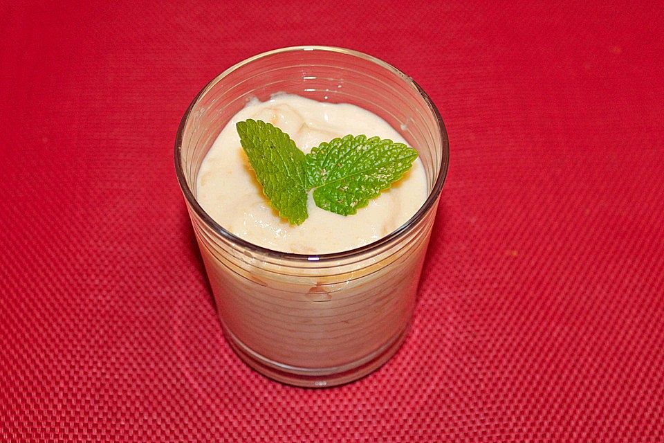 Apfel-Joghurt-Mousse