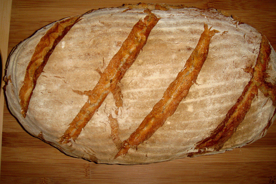 Leichtes Dinkel-Roggen Mischbrot