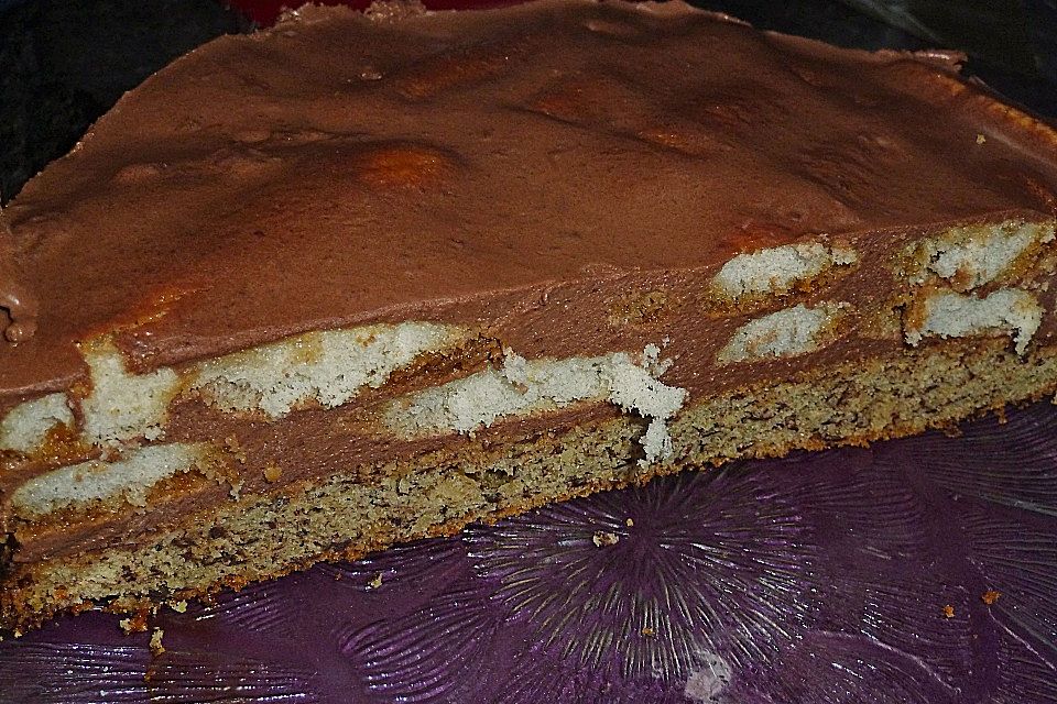 Schokolade-Biskotten Torte