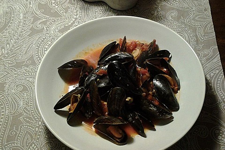 Mejillones a la marinera