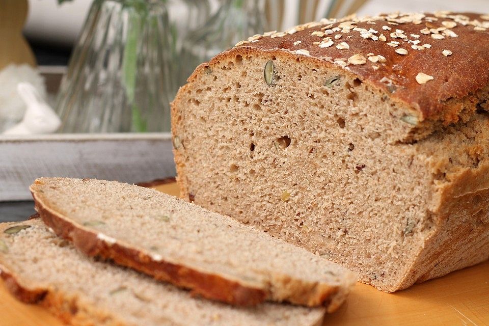 Vollkornbrot mit Sauerteig