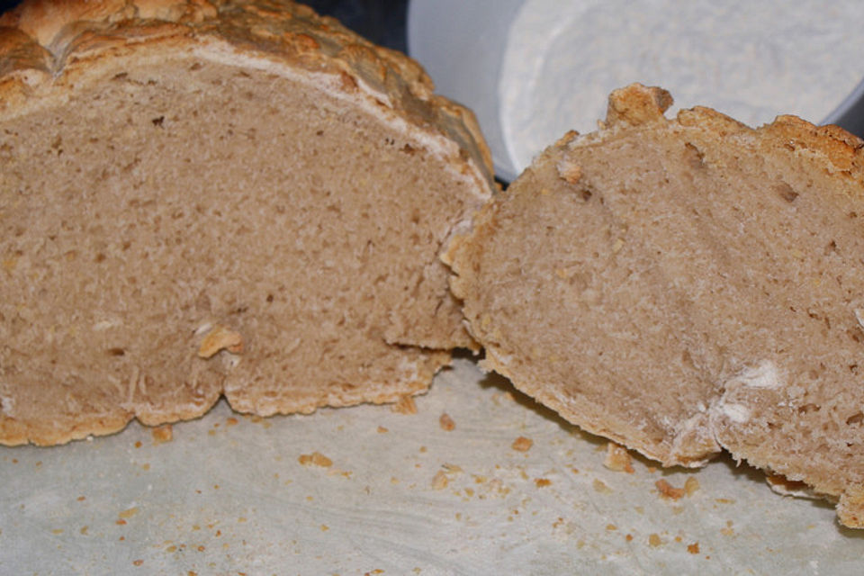 Weizen-Dinkel Brot