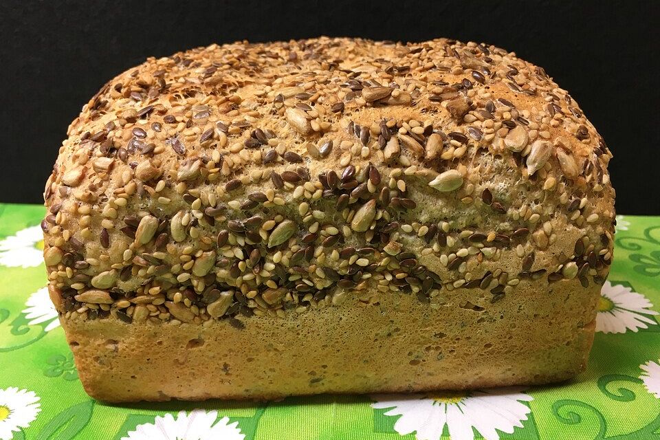 Weizen-Dinkel Brot