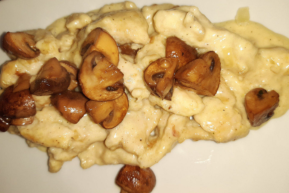 Hähnchengeschnetzeltes mit Champignons