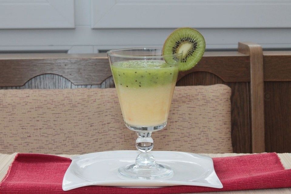 Ananas-Kiwi-Smoothie