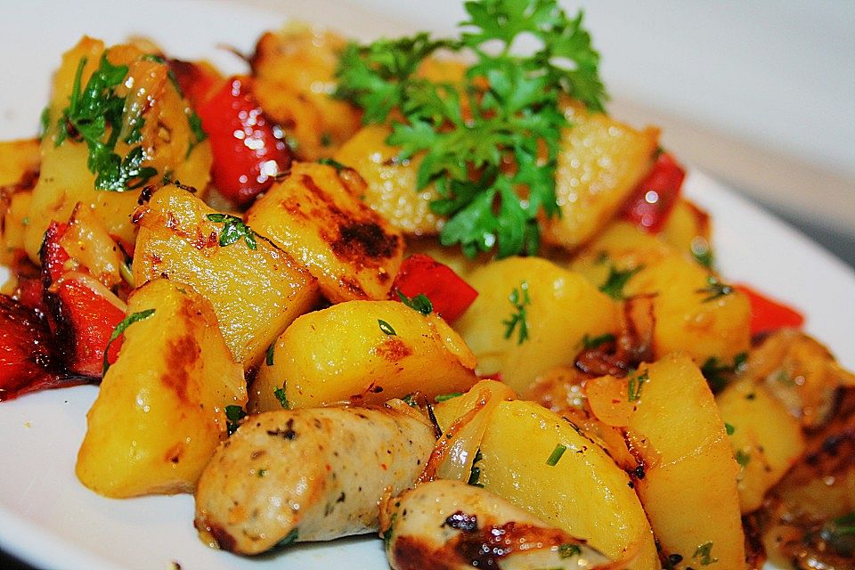 Nürnberger Würstchenpfanne mit Gemüse