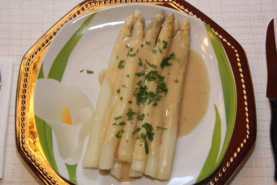 Senf-Vinaigrette zu Spargel