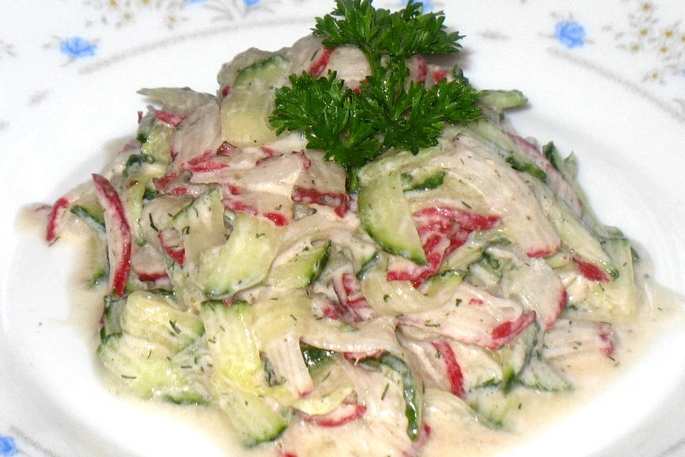 Gurken-Rettichsalat in Joghurtsahne