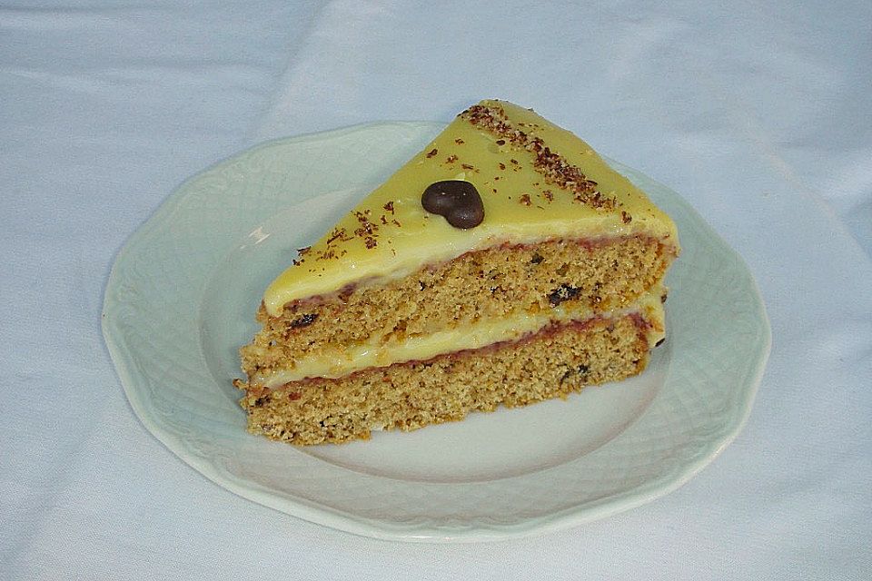 Vanille-Buttercremetorte