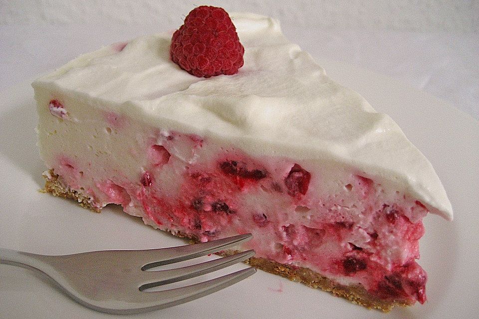 Raspberry-Cream-Cheesecake