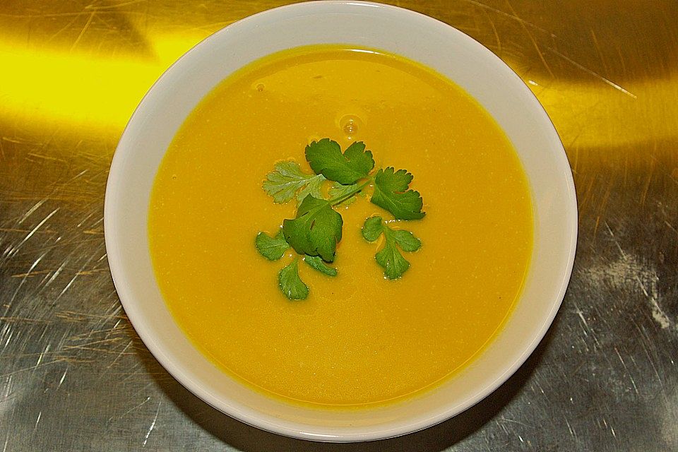 Kürbissuppe mit Kokos