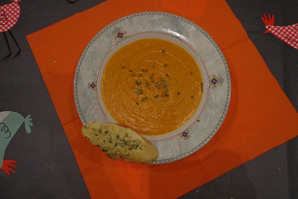 Kürbissuppe mit Kokos