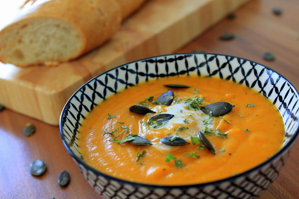 Kürbissuppe mit Kokos