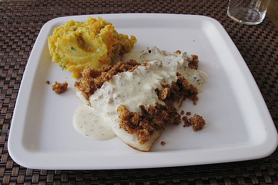 Seelachsfilet mit krosser Weißbrotkruste