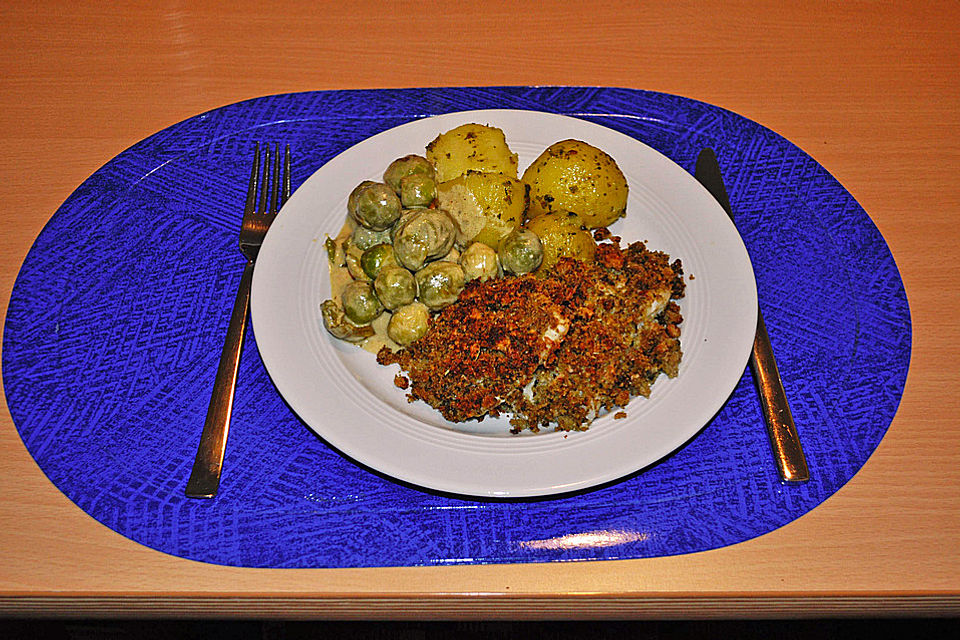 Seelachsfilet mit krosser Weißbrotkruste