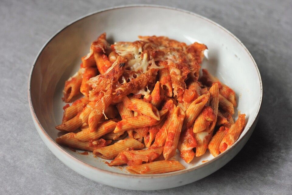 Penne Tomate - Mozzarella