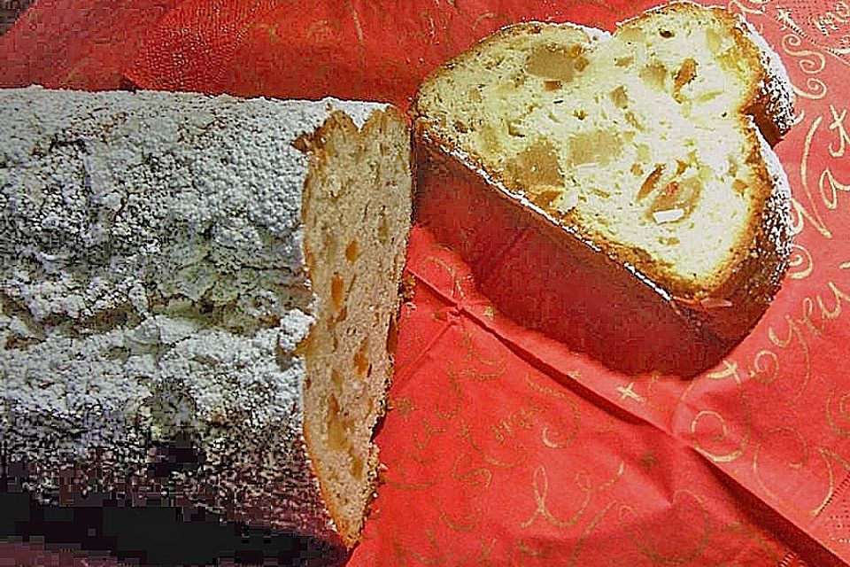 Tropischer Quarkstollen