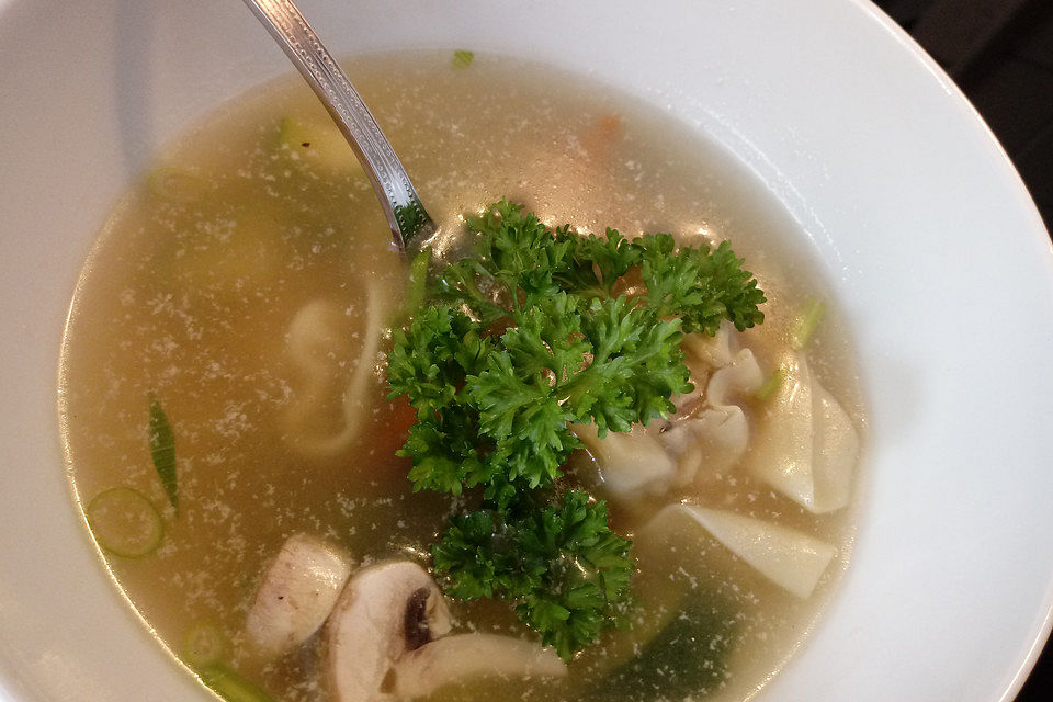 Wan Tan-Suppe