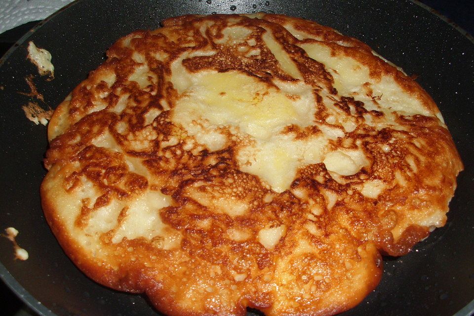 Pfannkuchen mit Äpfeln