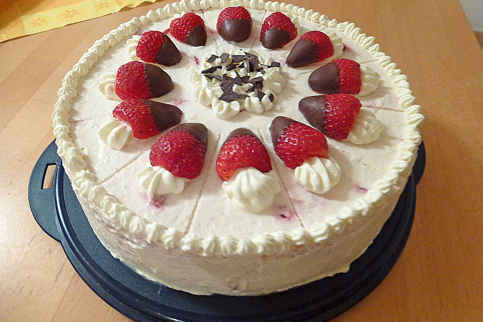 Erdbeer-Rhabarber-Torte