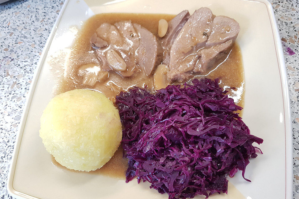 Apfelrotkohl