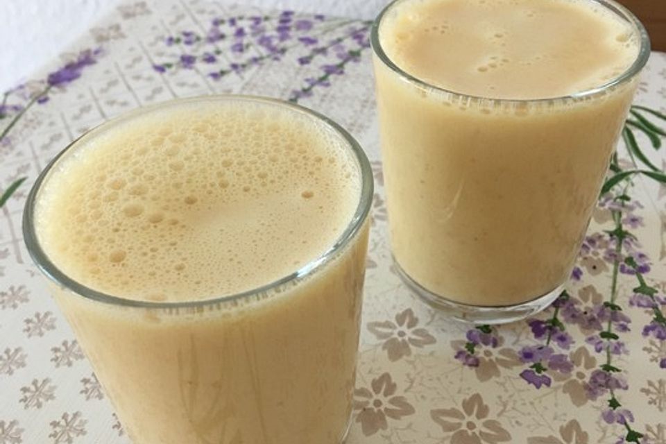 Orange-Dattel-Smoothie