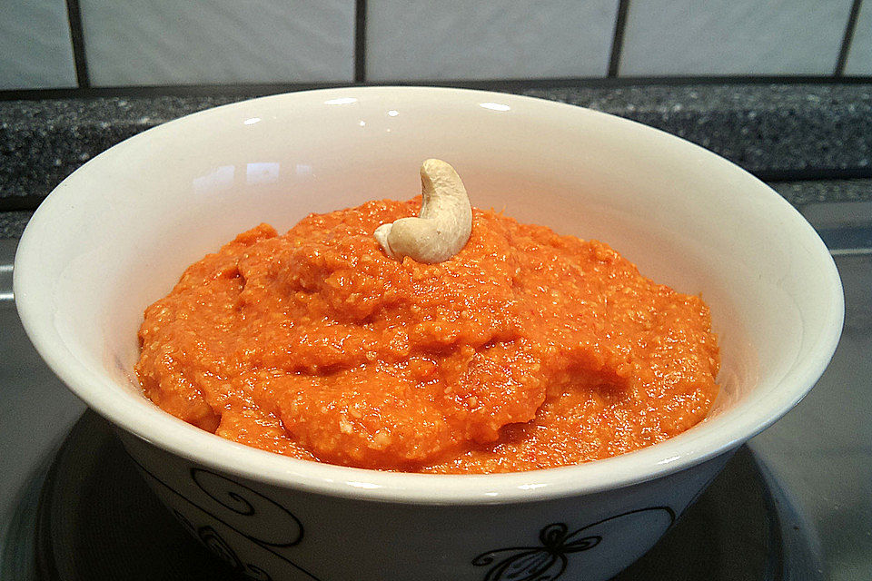 Paprika-Nuss-Aufstrich