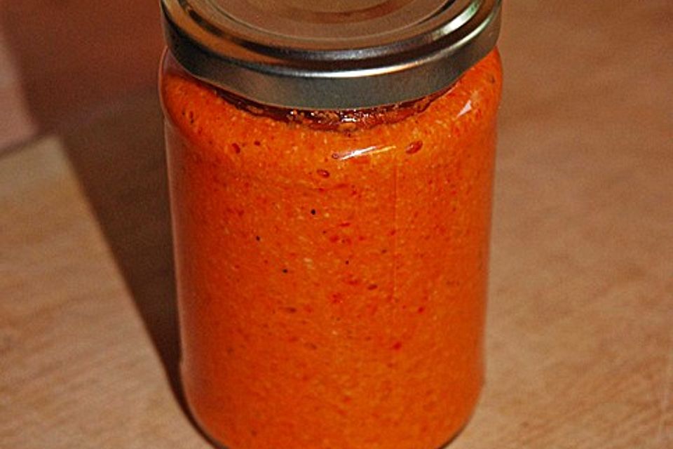 Paprika-Nuss-Aufstrich