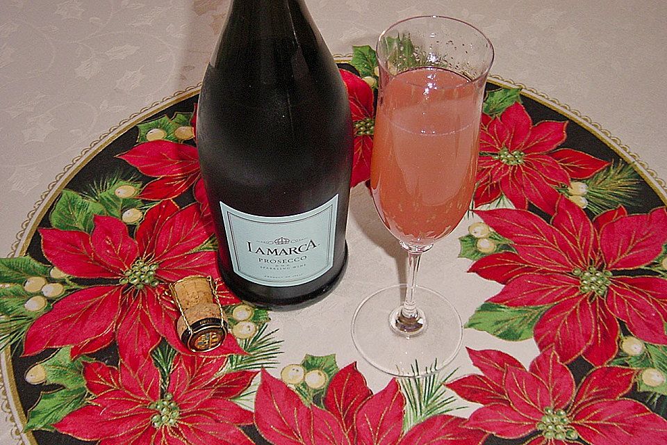 Prosecco mit Blutorangensaft