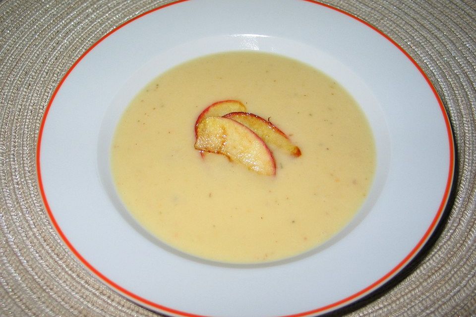 Apfel-Senf-Suppe