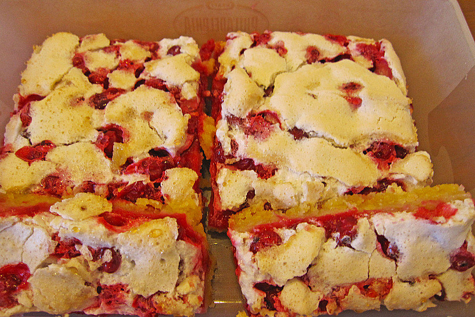 Johannisbeer-Baiser-Kuchen