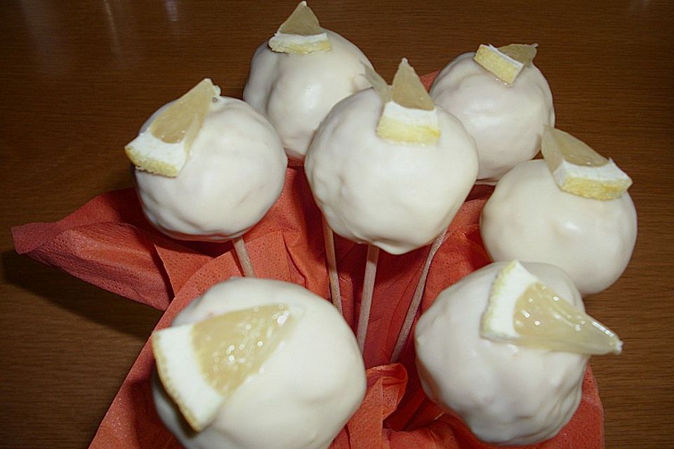 Lemon Cake Pops