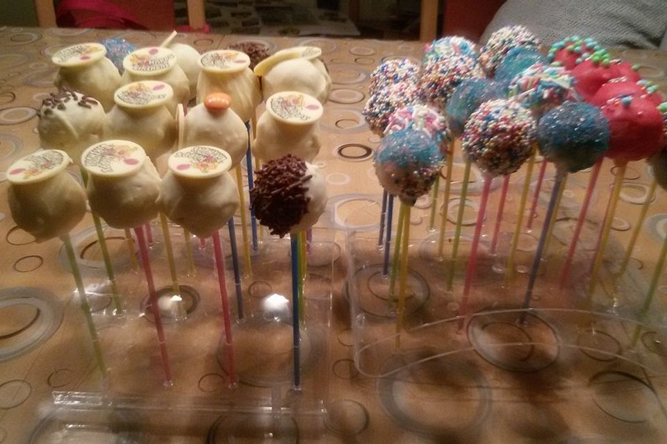 Lemon Cake Pops