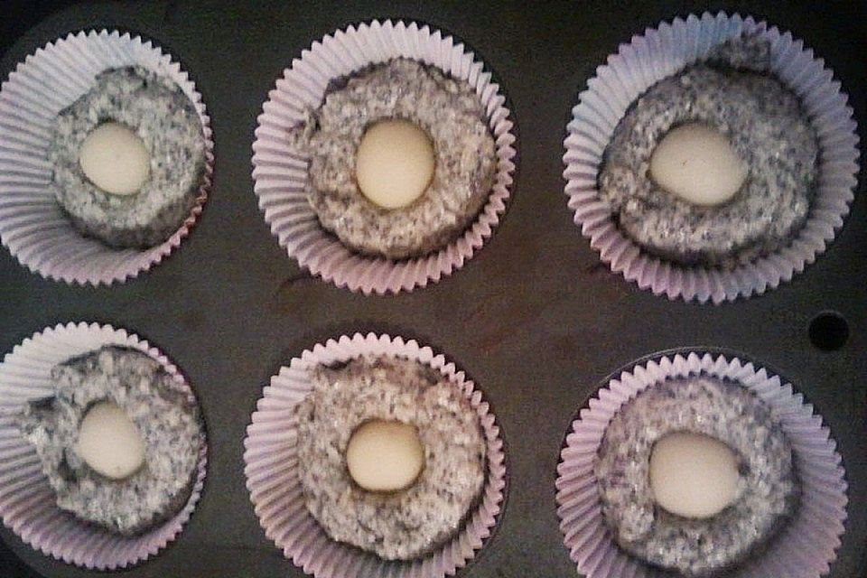 Marzipan-Mohn Cupcakes