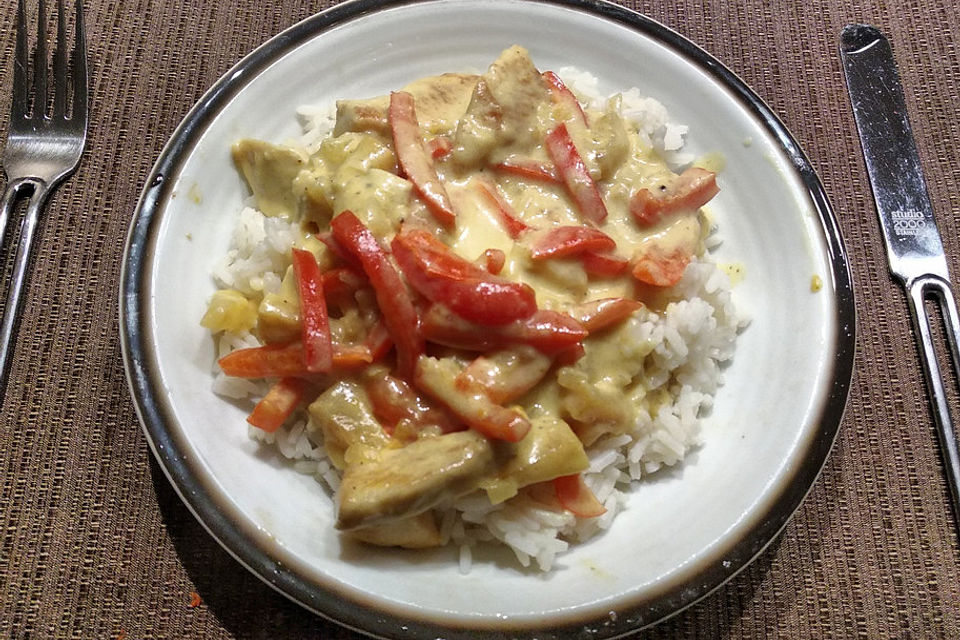 Hähnchen-Ananas-Curry