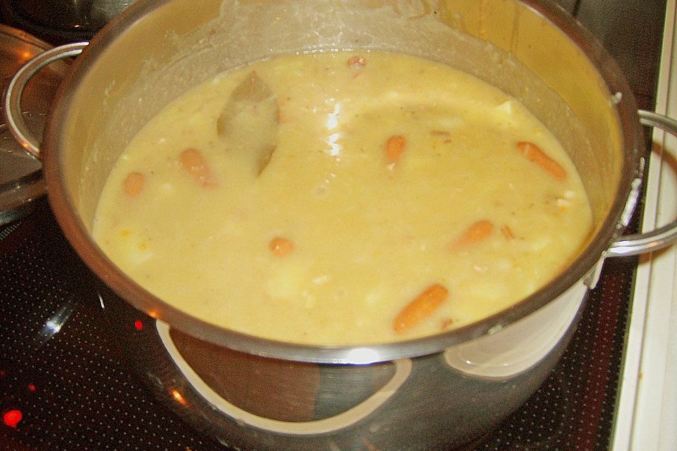 Erbsensuppe