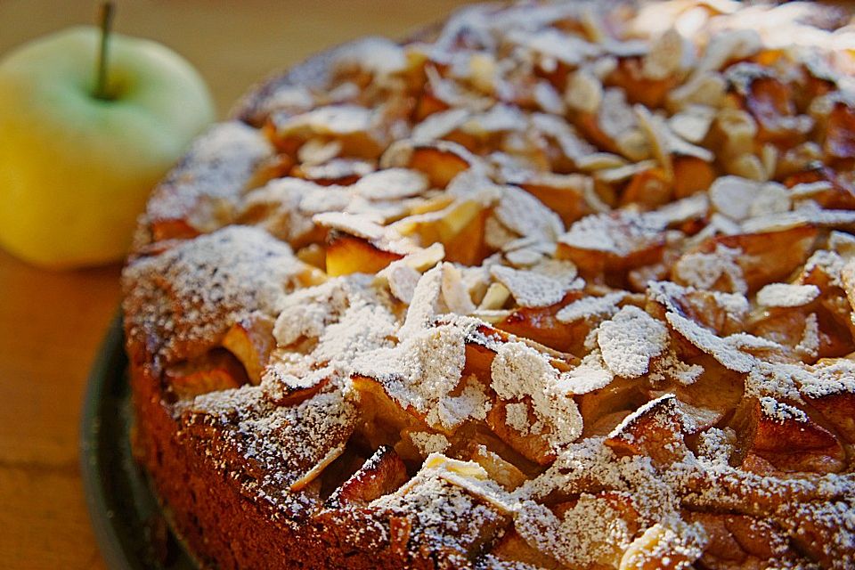 Schneller Apfelkuchen mit Vollkornmehl