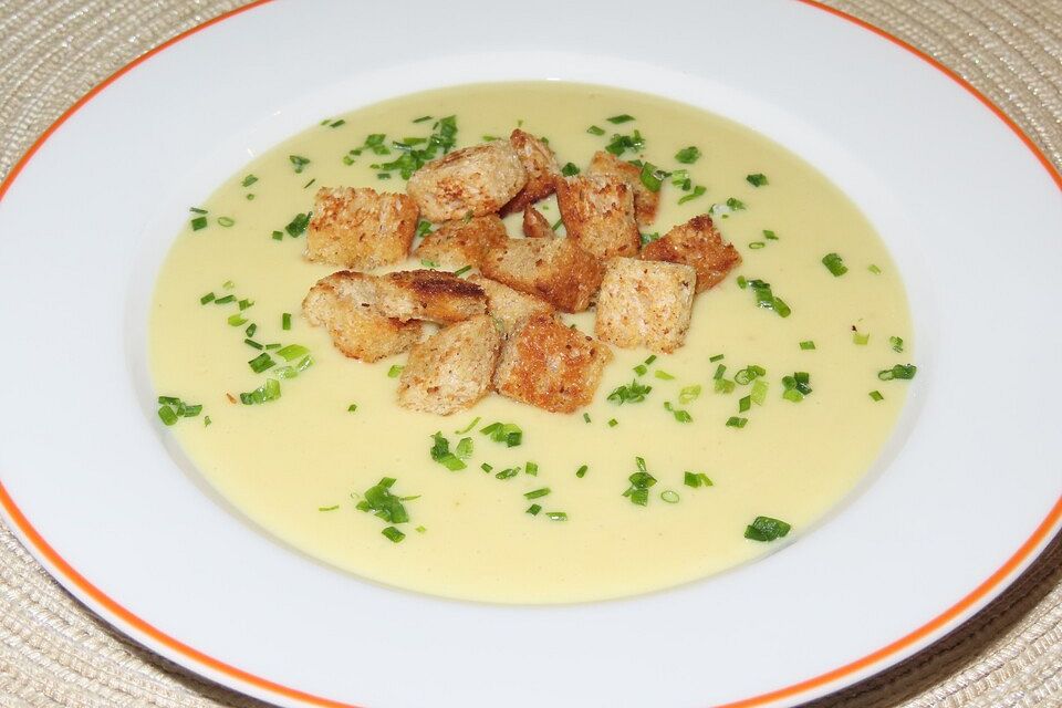 Knoblauch-Cremesuppe alla Gabriel