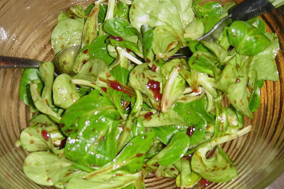 Dressing zu Feldsalat